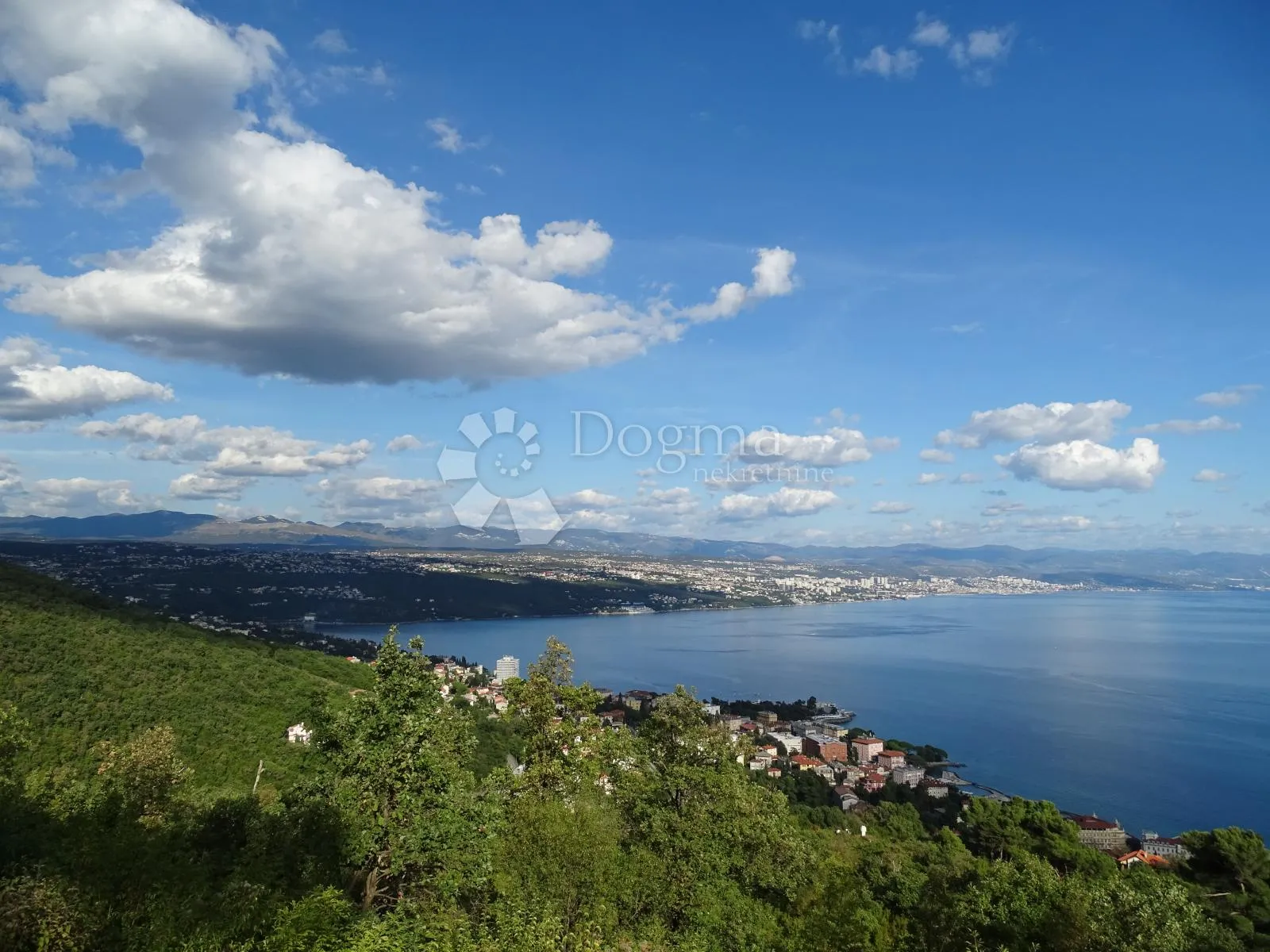 Rijetkost na tržištu ! Teren Opatija