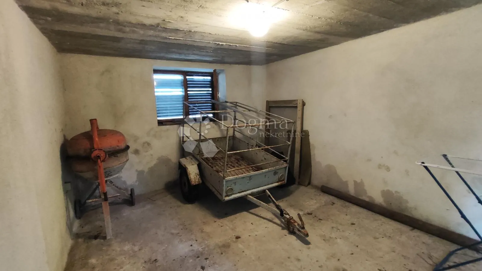 kuća uz potok u okolici gerova - slika 3