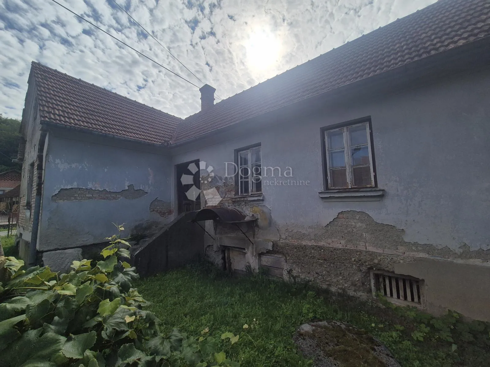 seosko imanje sa 4 objekta nadomak marije bistrice! - slika 9