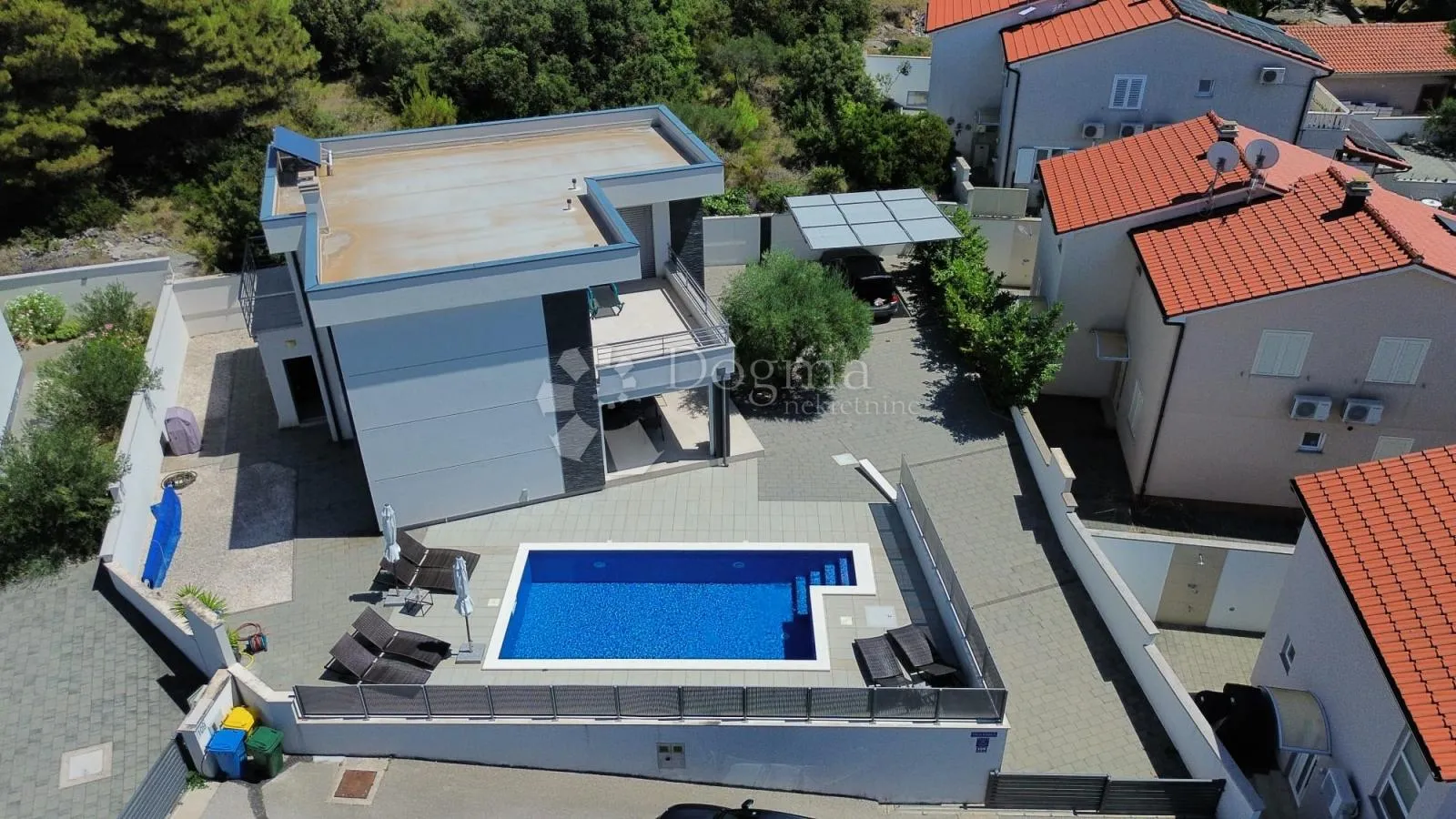 stivašnica- villa s bazenom na top lokaciji - slika 8
