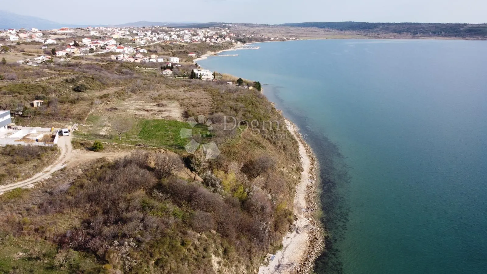prilika - građevinsko zamljište prvi red do mora - slika 3