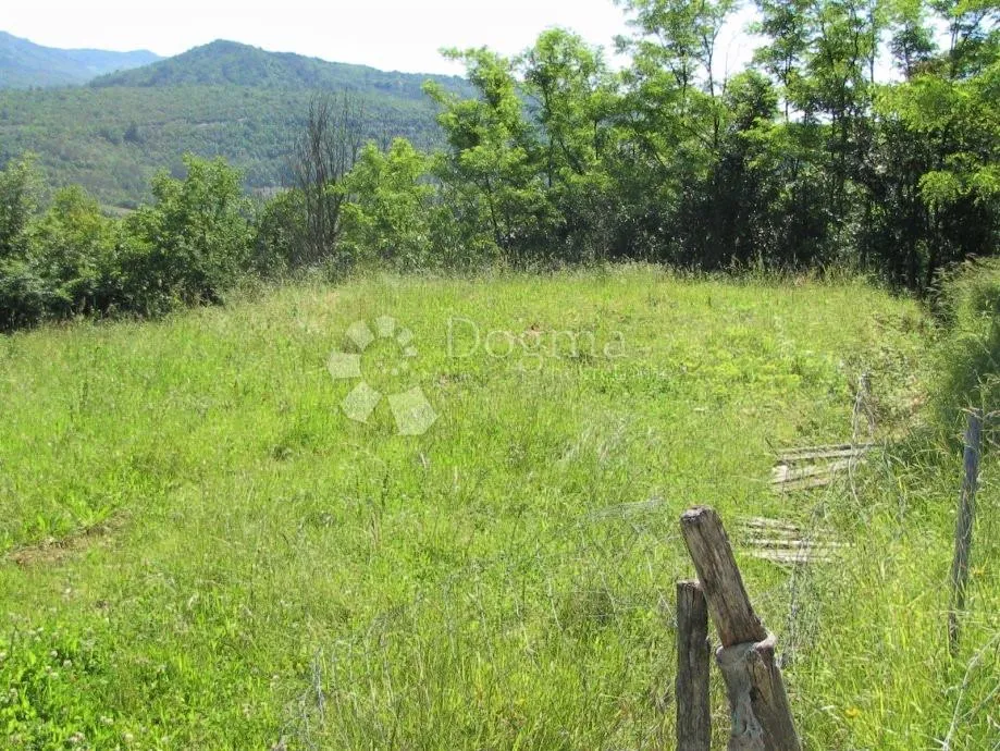 odličan projekt vile s bazenom i teniskim terenom - slika 9