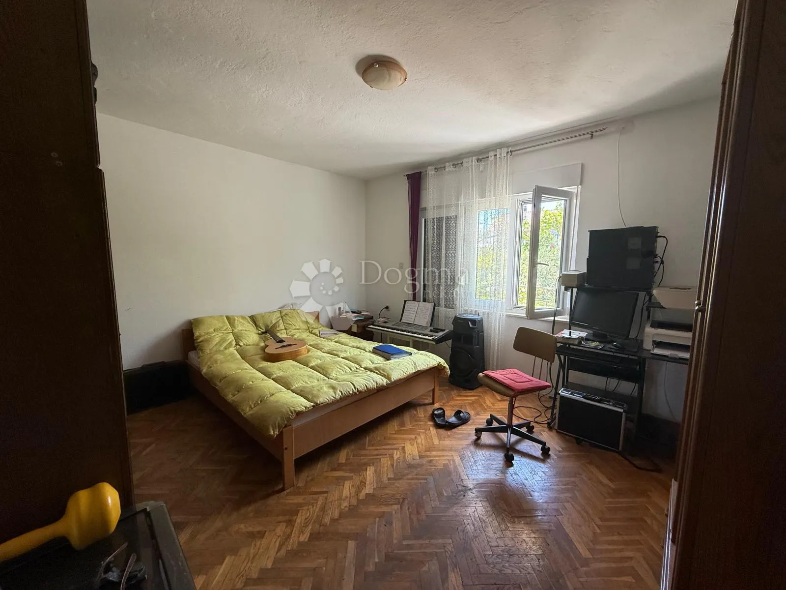 kaštela - dvosoban stan za adaptaciju s velikim vrtom - slika 7