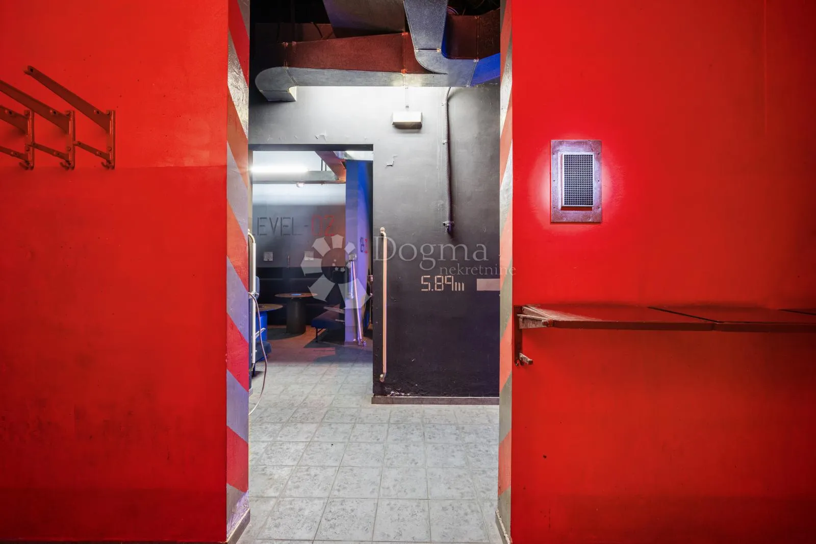 ekskluzivno u dogmi - poslovni prostor caffe bar/klub u splitu - slika 11