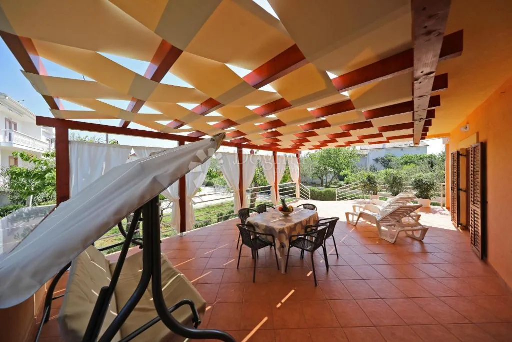 apartmanska kuća u blizini mora i plaže - sukošan - slika 6