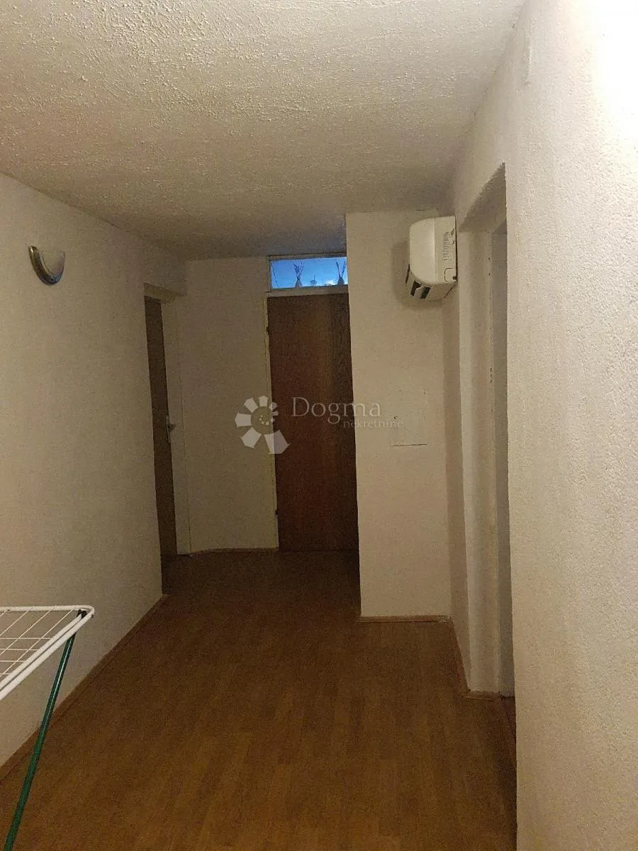 kuća sarvaš 280 m² – idealna za obitelj ili investiciju - slika 16