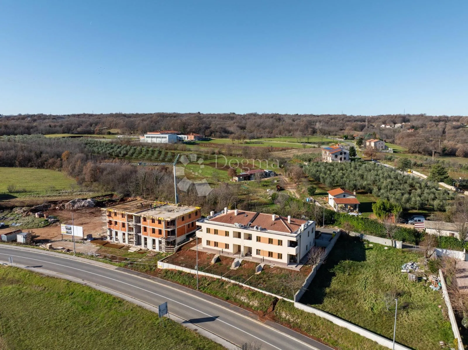 barban,novogradnja na super lokaciji,stan sa pripadajućim vrtom - slika 4