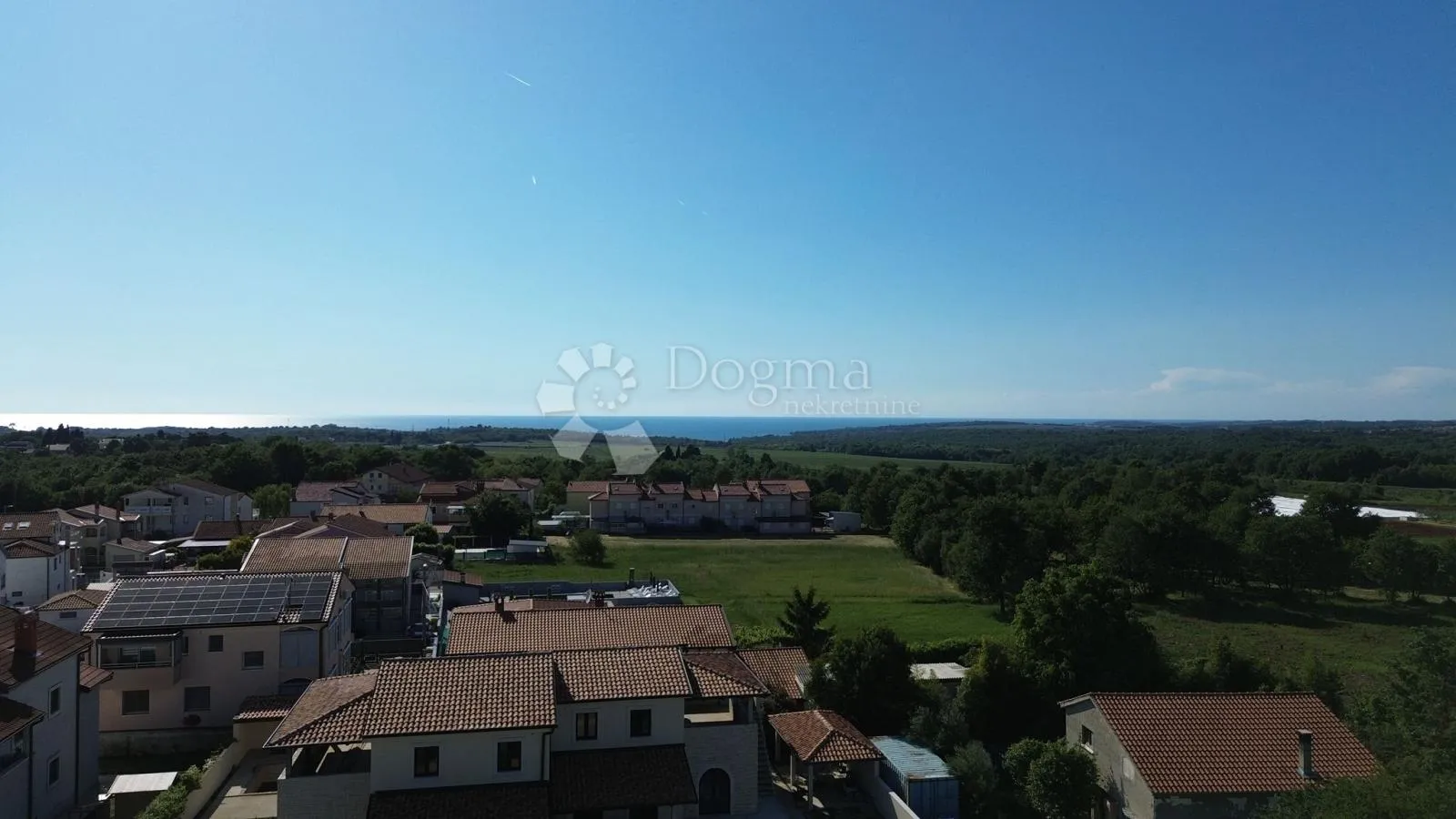 građevinsko zemljište sa infrastrukturom, 3,5km od mora - slika 2