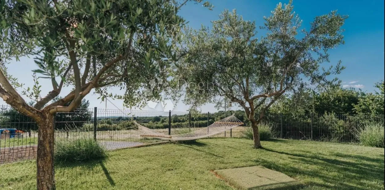 poreč - remek djelo moderne arhitekture - slika 47