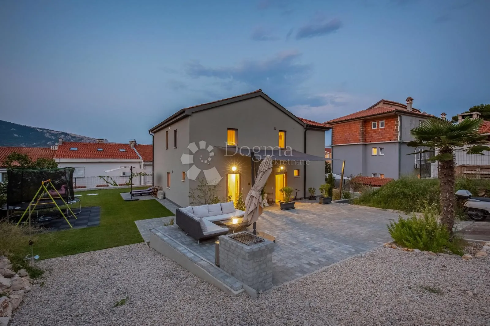samostojeća kuća uz more (par minuta od plaže) baška - otok krk - slika 4
