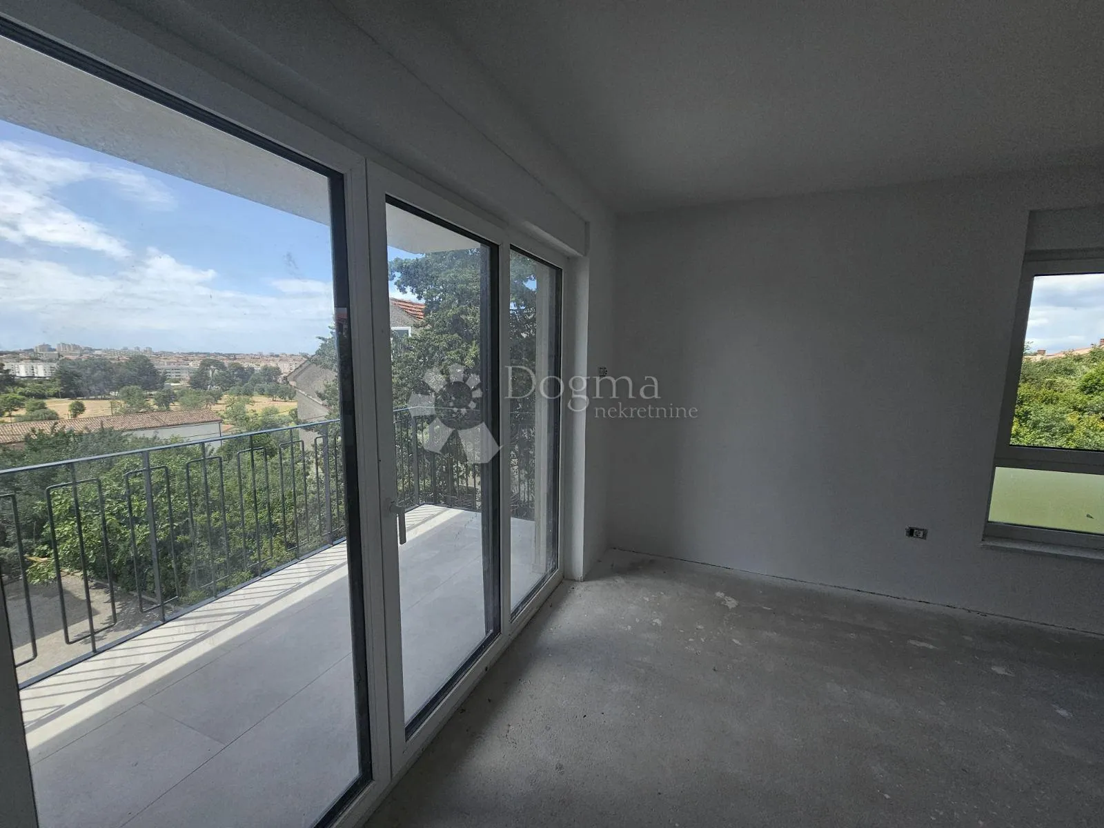 kvalitetna novogradnja pula, 95m2, 2ss+db - slika 10