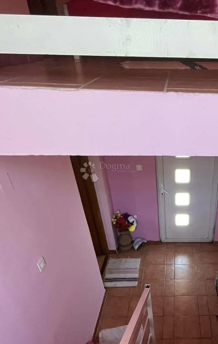 kuća s dva stana-đurđenovac - slika 12
