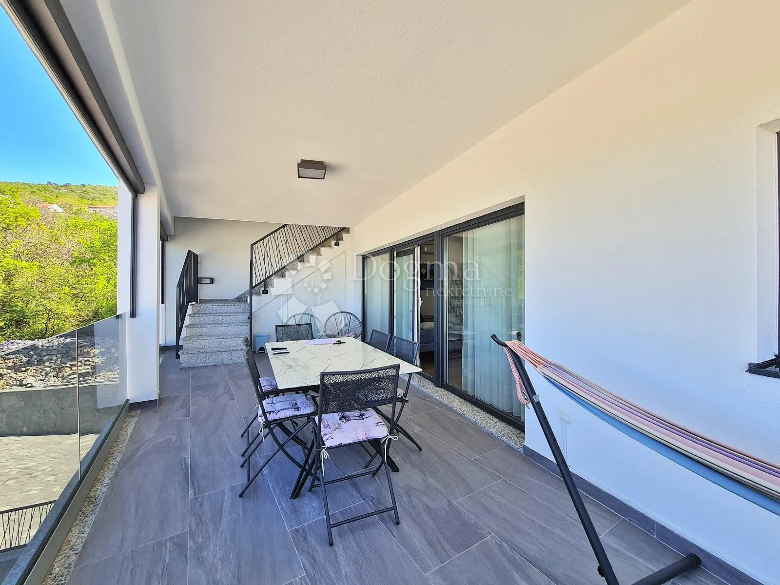crikvenica ,penthouse 3s+db,velika garaža - slika 18