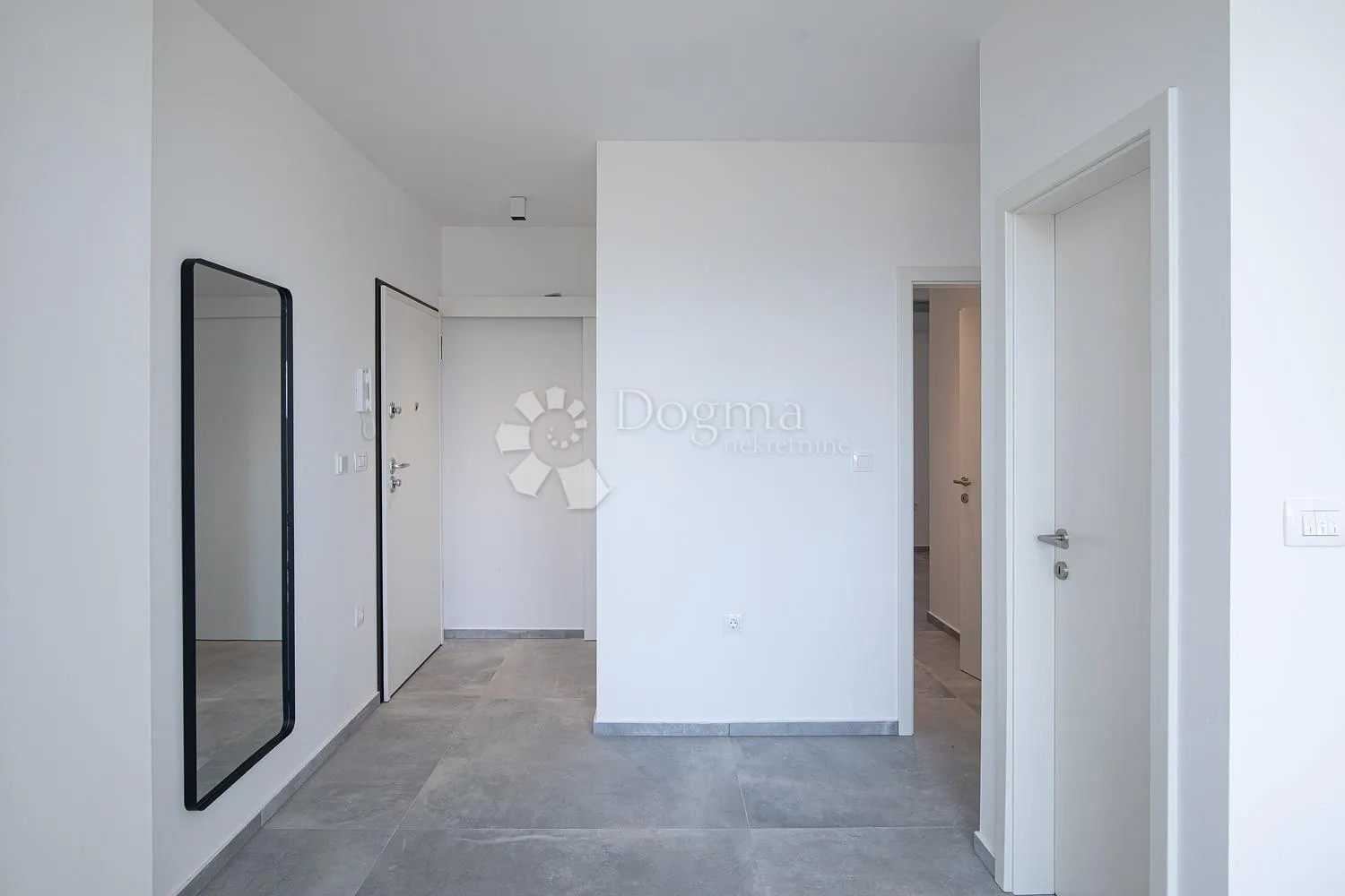 prekrasan penthouse s pogledom na more - fažana - slika 6