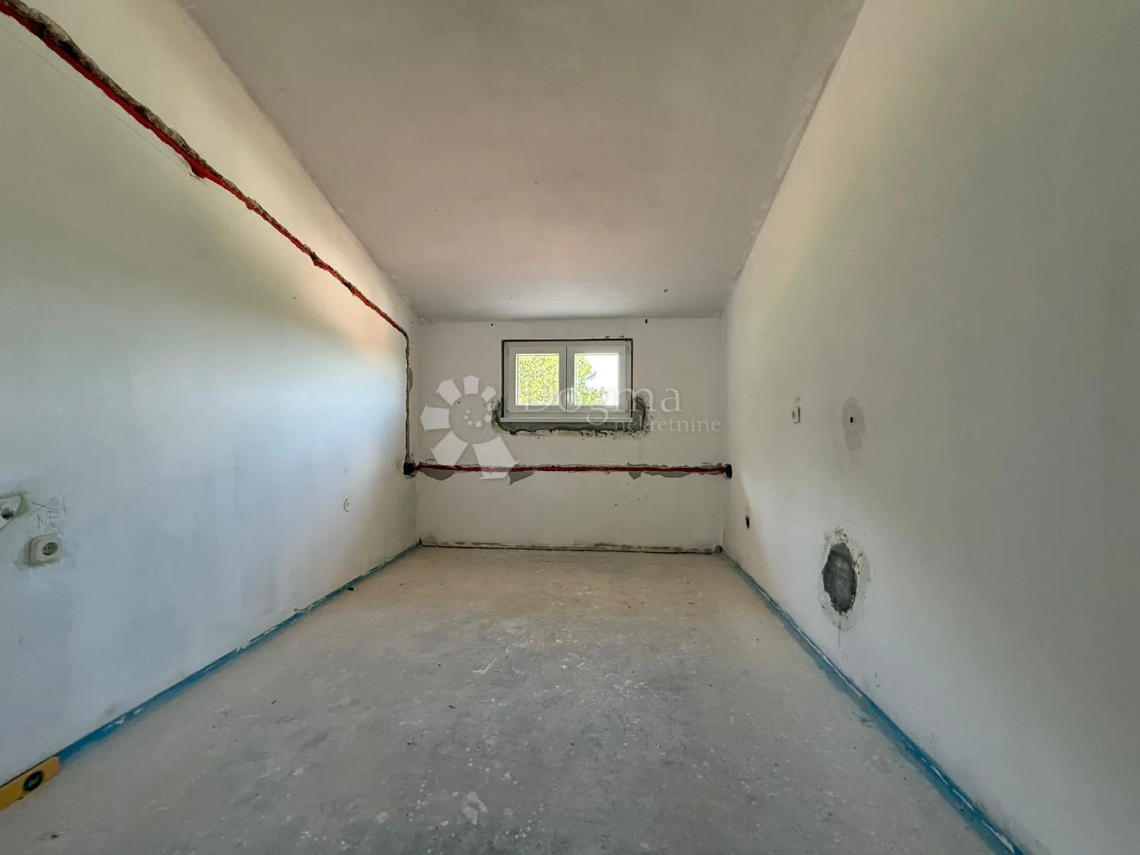 labin,kuća sa 3 stambene jedinice,istarskom konobom, nedaleko centra - slika 22