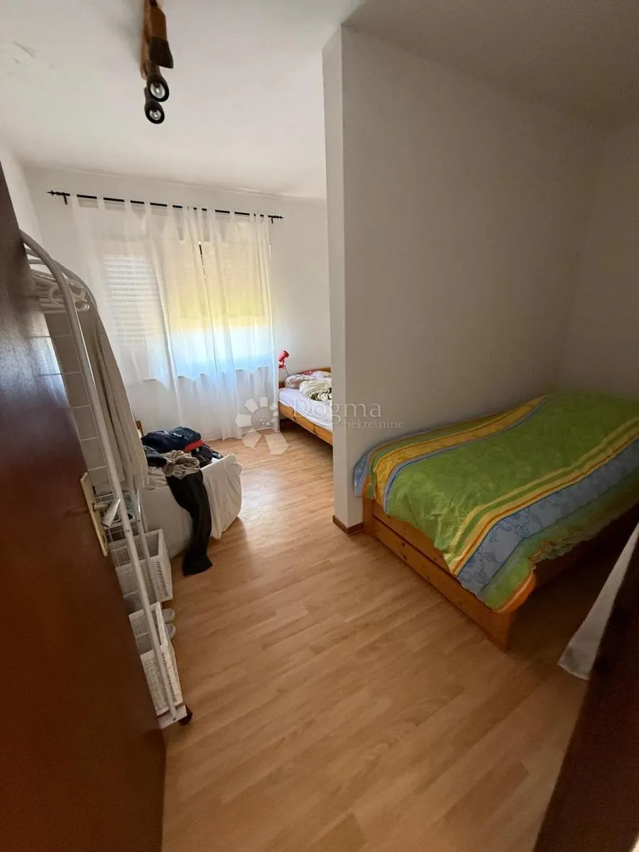 lijepa kuća kod dugog sela s velikom okućnicom - slika 18