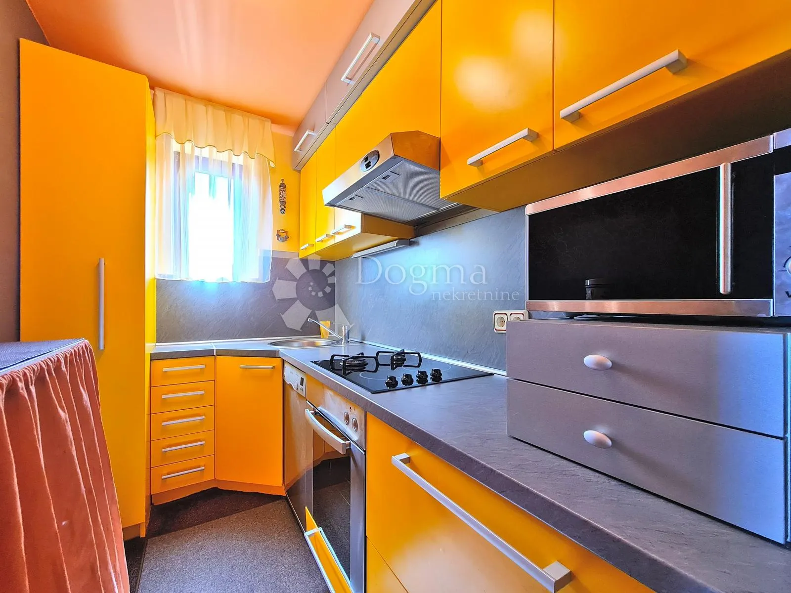 apartman u njivicama sa izvanrednim pogledom na more - slika 16
