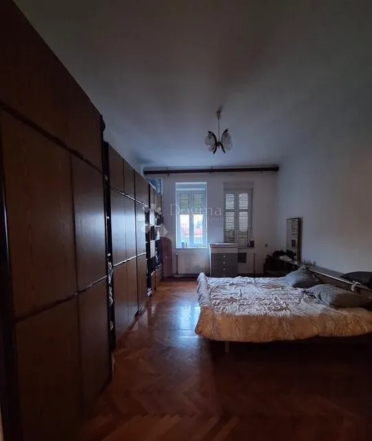 belveder-130.75m2,5skl gospodski stan,adaptiran - slika 4