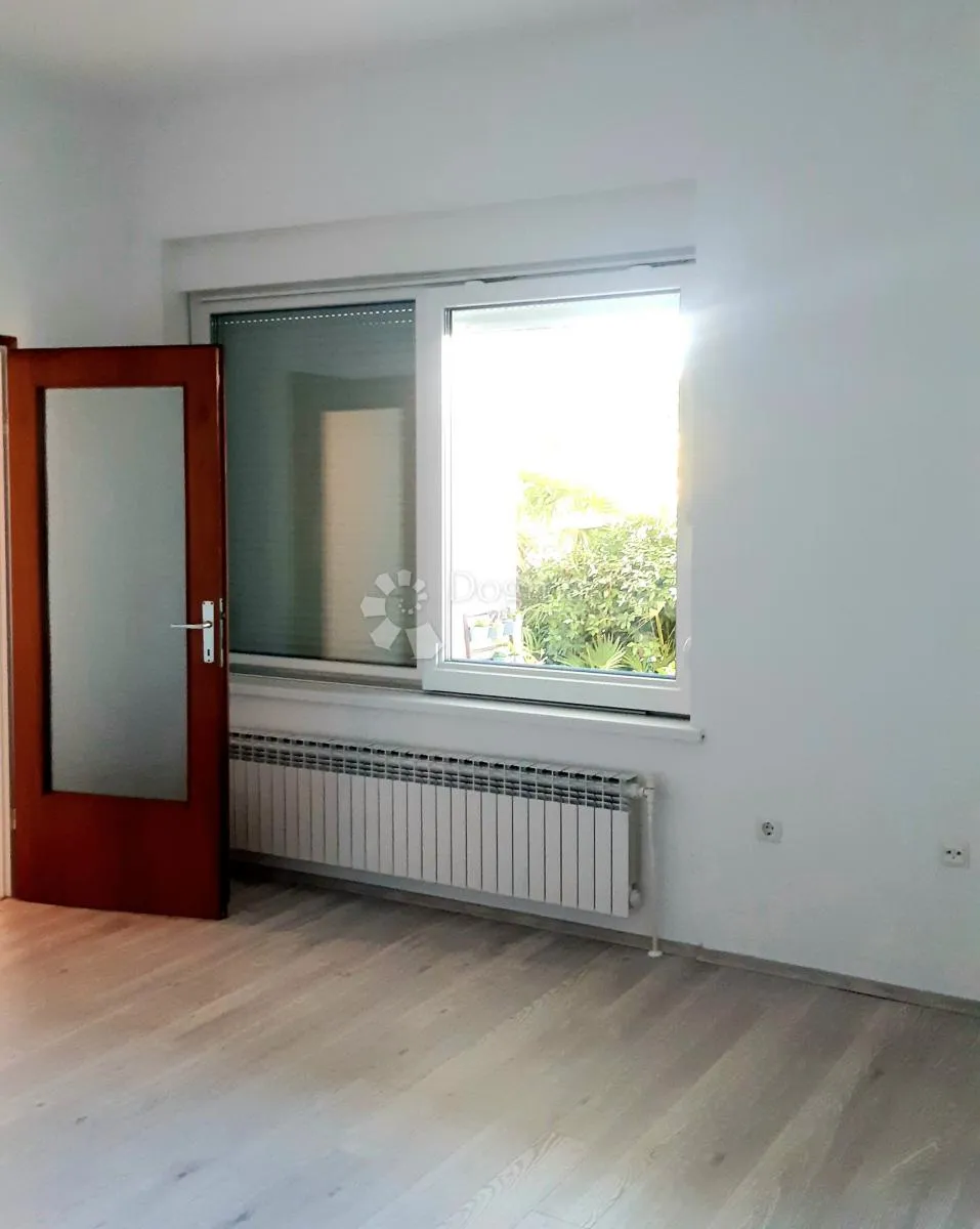 najam stana na bulevardu-vidikovac - slika 6