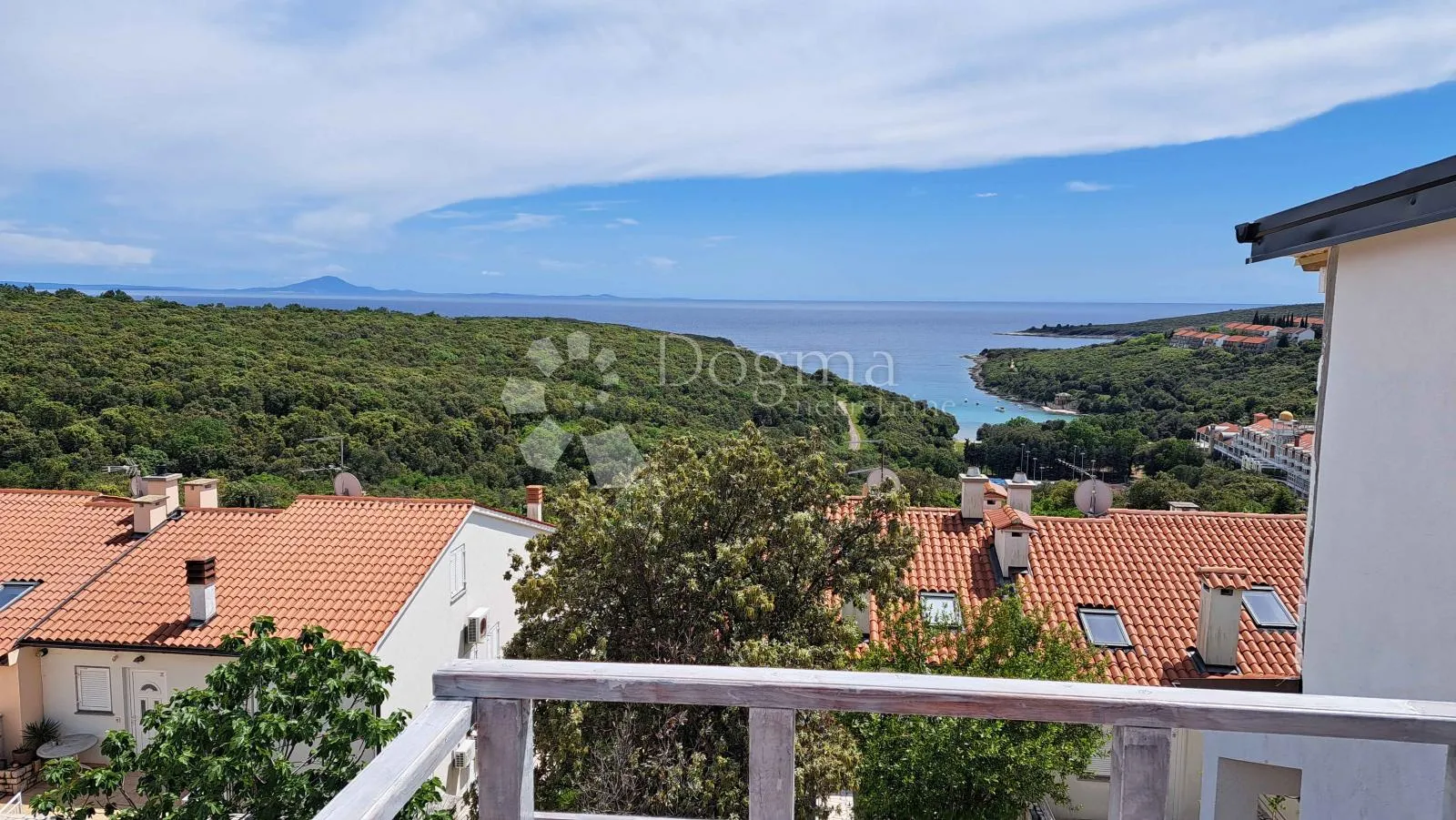 apartman s predivnim pogledom na more - slika 10