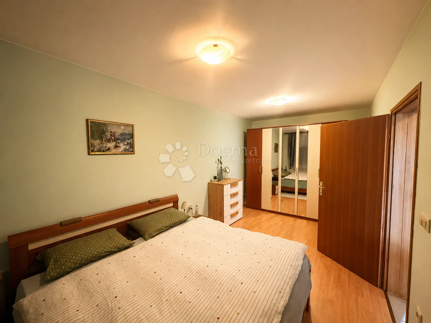 brodski drenovac – kuća 140 m², veliko zemljište - slika 5