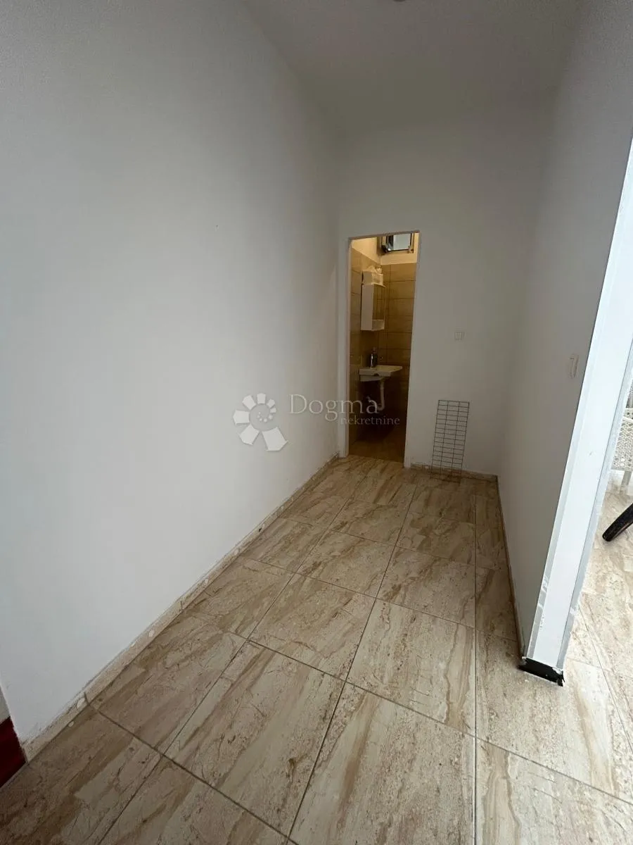 višenamjenski poslovni prostor - slika 7