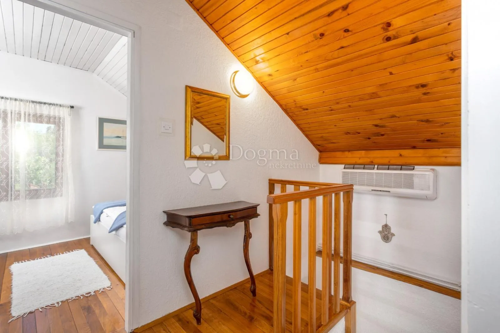 vrbnik samostojeća kuća idealna kako za život tako i za investiciju - slika 23