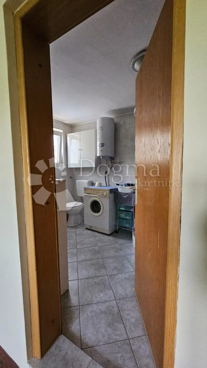 dvije kuće s pogledom u vrtlinovcu - slika 34