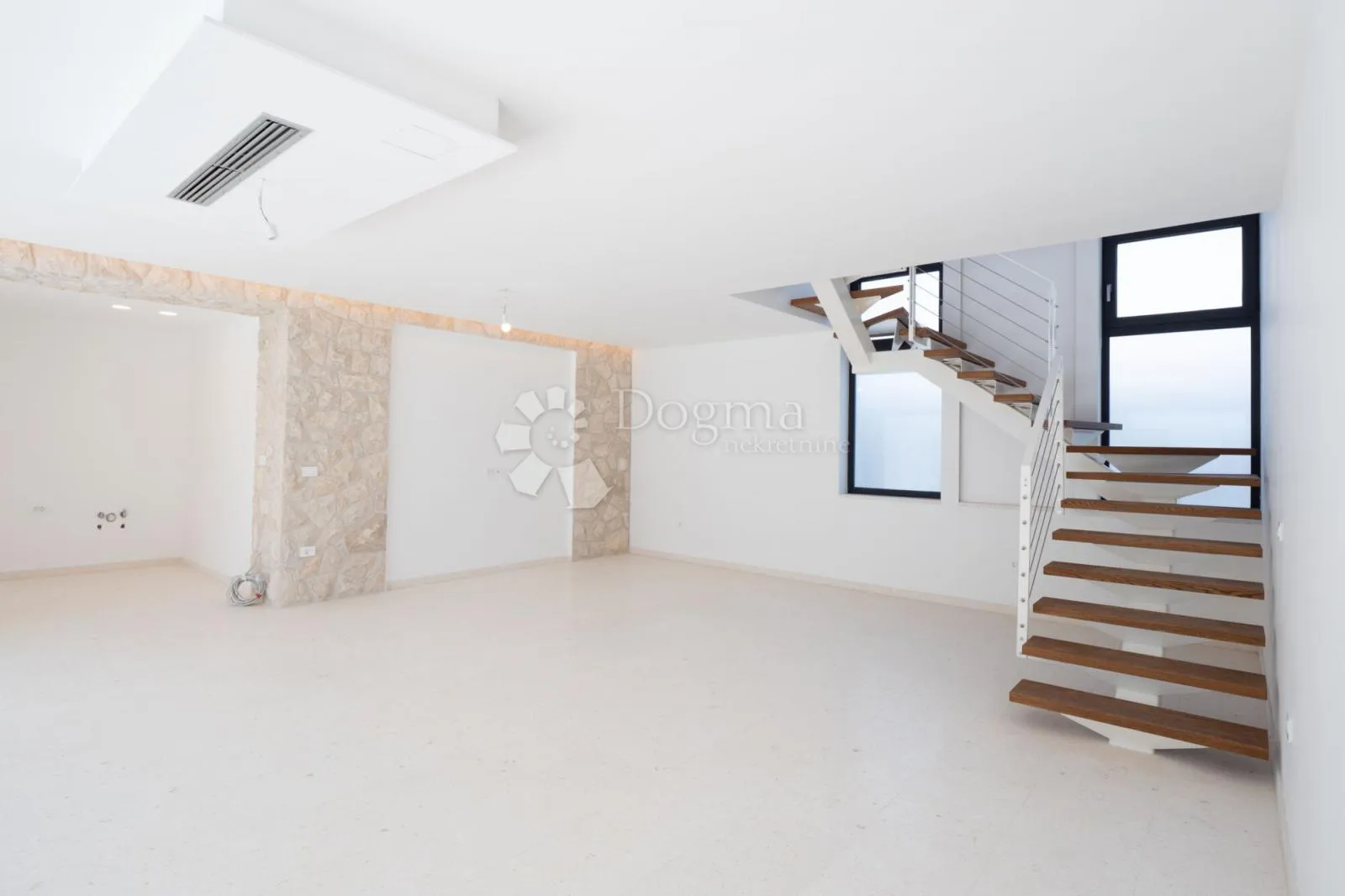 ekskluzivan duplex s bazenom, 100 m od mora - slika 19