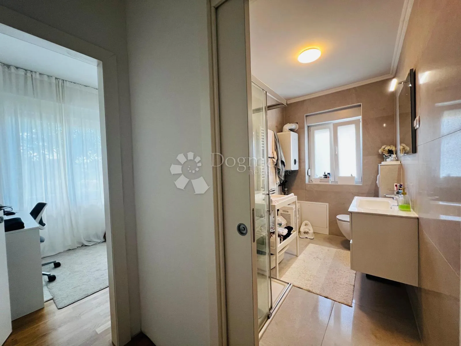 šalata, prilika, novoadaptirani trosobni stan, 100m2 nkp - slika 12