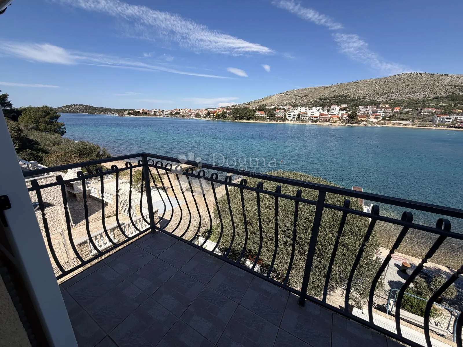 grebaštica, šibenik – ekskluzivna kuća u prvom redu do mora!! - slika 24