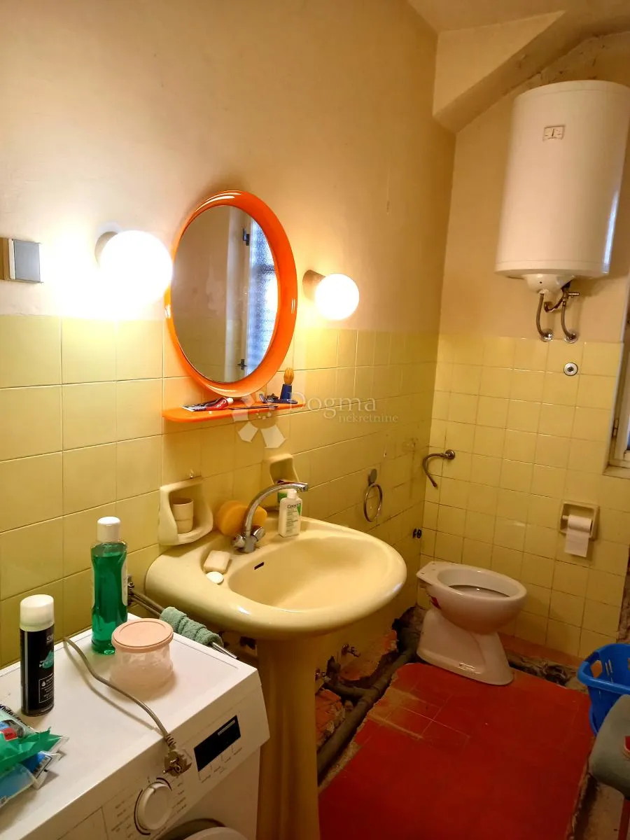 rijeka, g.drenova, kuća sa tri stana - slika 18
