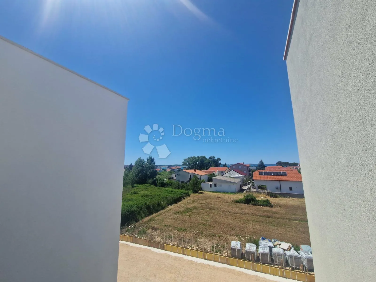 vrsi - novogradnja - stan d s krovnom terasom i jacuzzijem 98,26 m2 - slika 15