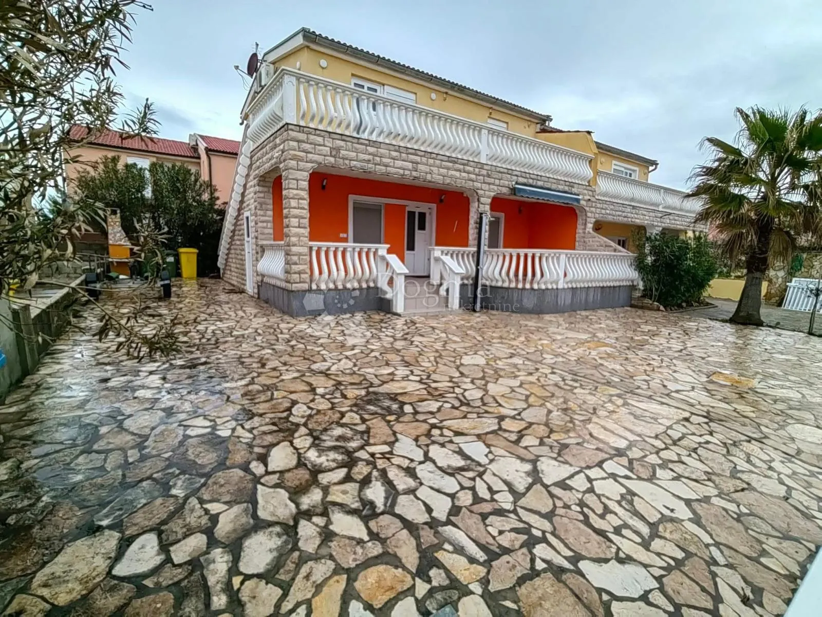 prodaje se apartman u prizemlju vir-straža - slika 6