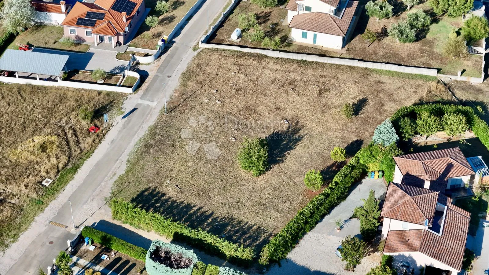 građevinsko zemljište nadomak labina - 1.826 m2 - slika 3