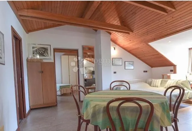 šarmantni apartman u centru opatije - slika 6