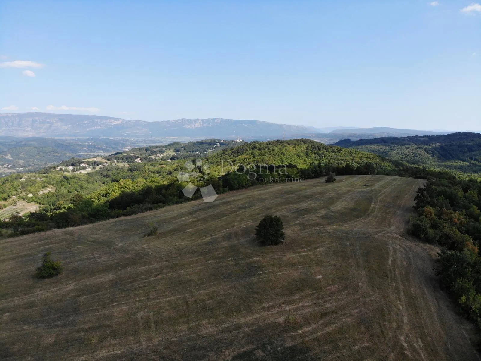 prekrasna poljoprivredna parcela s panoramskim pogledom - slika 8