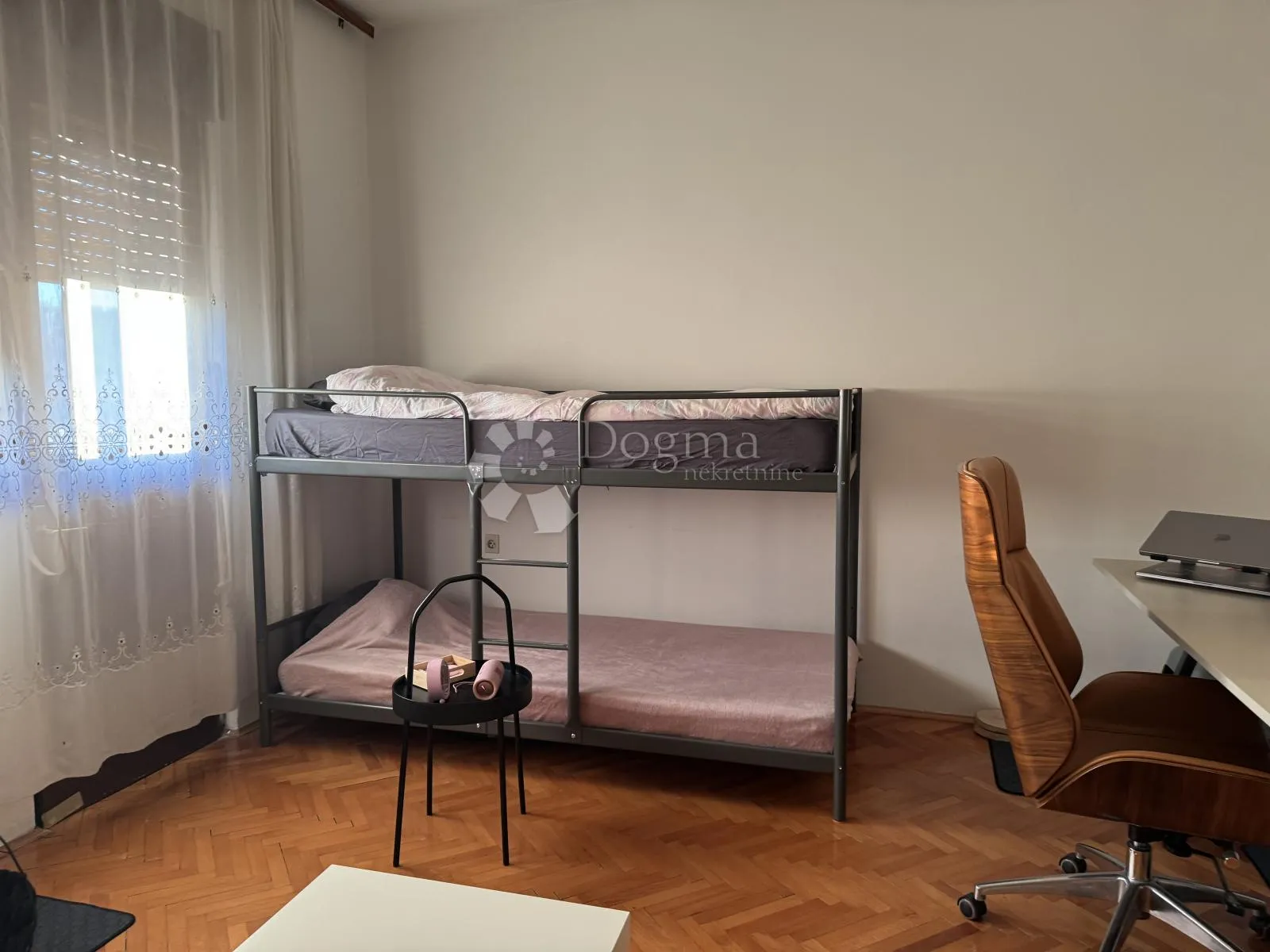 stan na traženoj lokaciji - slika 5