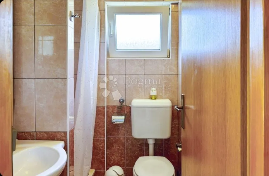 prilika! dvojna kuća s 2 apartmana, 800m od mora! - slika 15