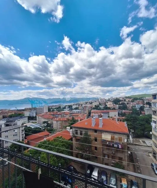belveder-130.75m2,5skl gospodski stan,adaptiran - slika 9