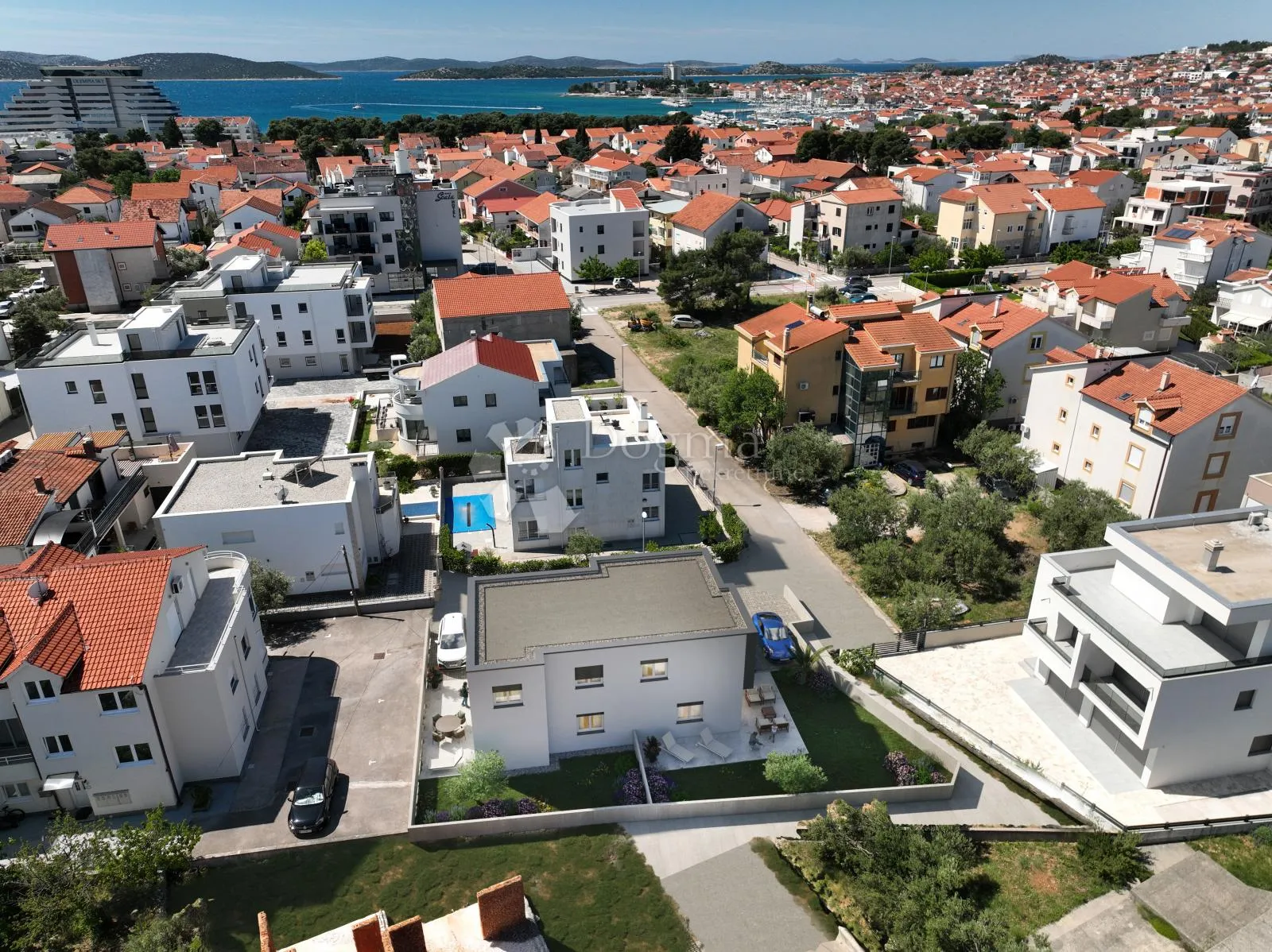 vodice - moderan stan u prizemlju s vrtom - slika 6