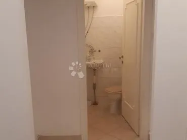 poslovni prostor u centru grada - slika 5