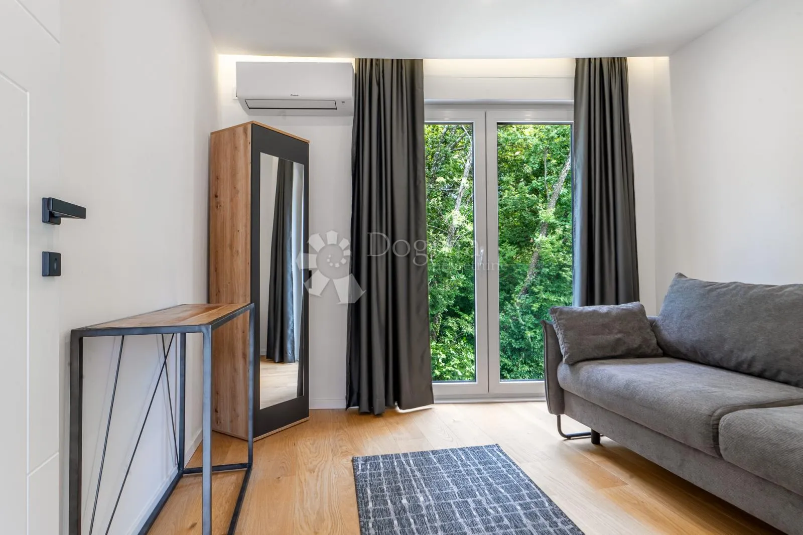 samostojeća moderna vila sa bazenom - slika 28