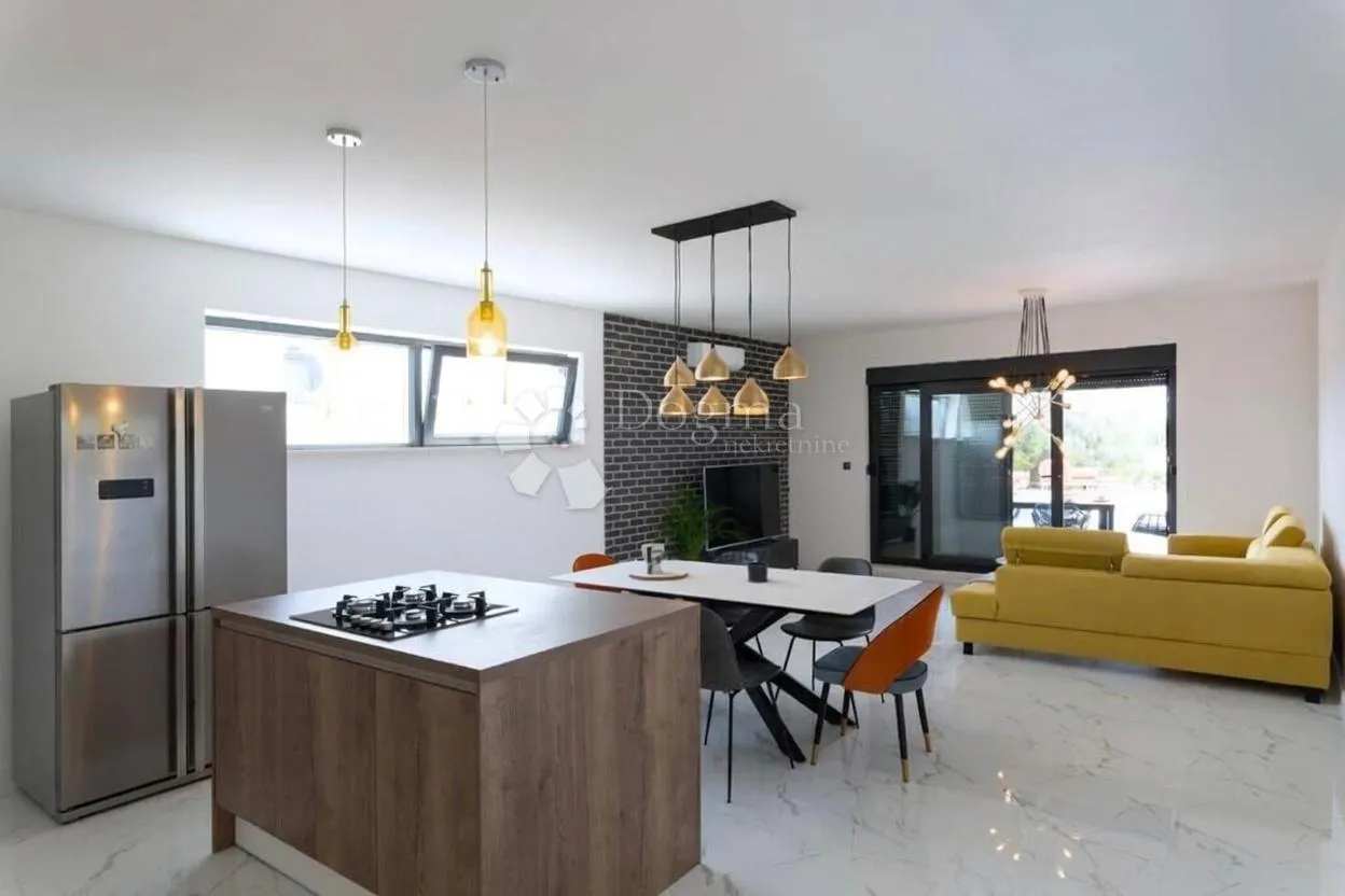 vila marina vinišče 180 m2 - slika 4