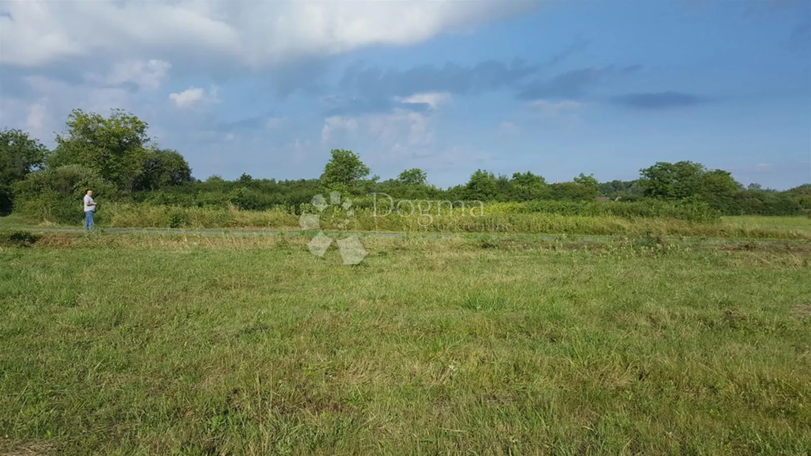 Građevinsko zemljište 1952m² - Oborovo, Rugvica