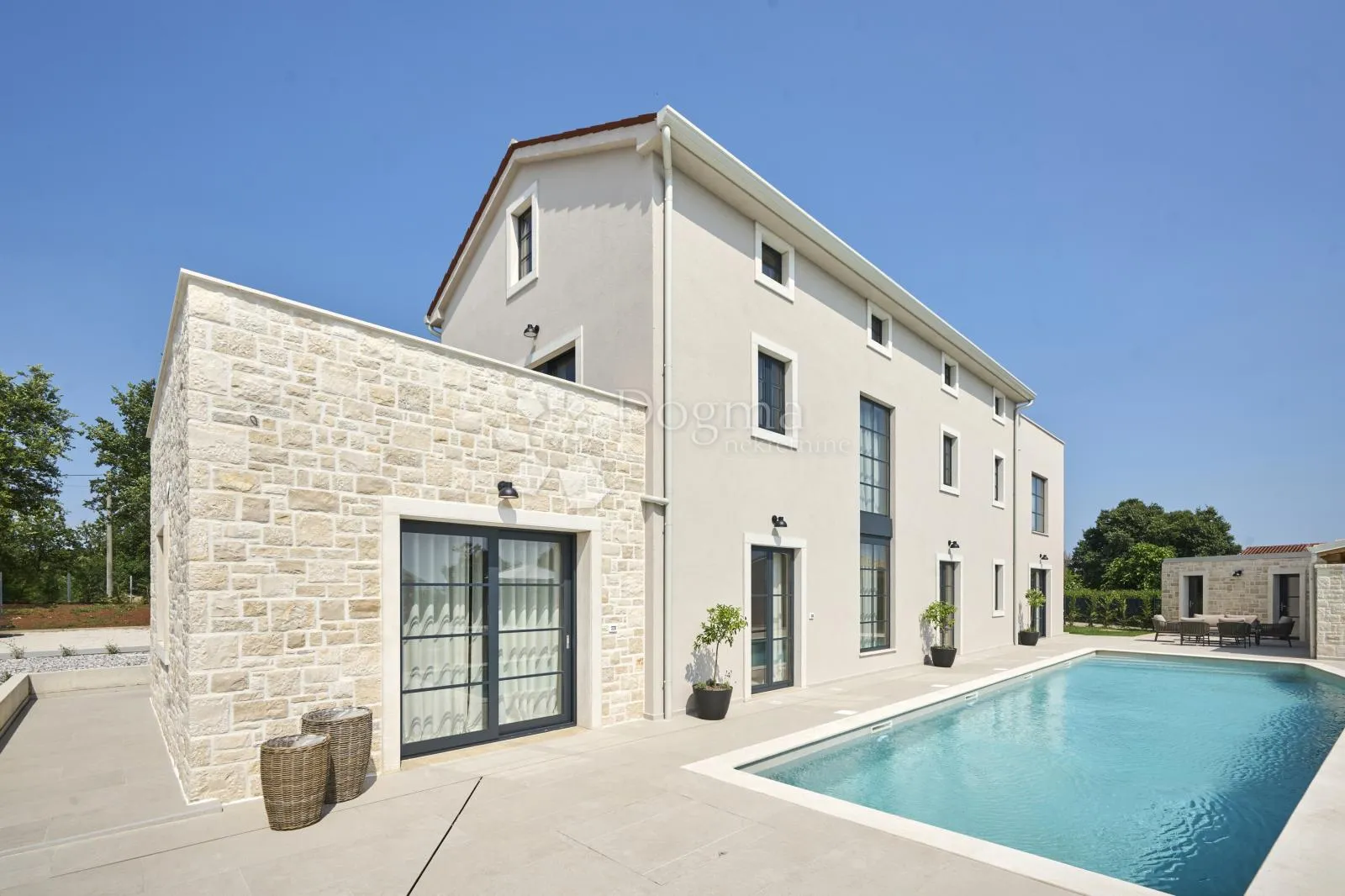poreč, luksuzna vila s bazenom, 5 spavaćih soba, pogled more - slika 40