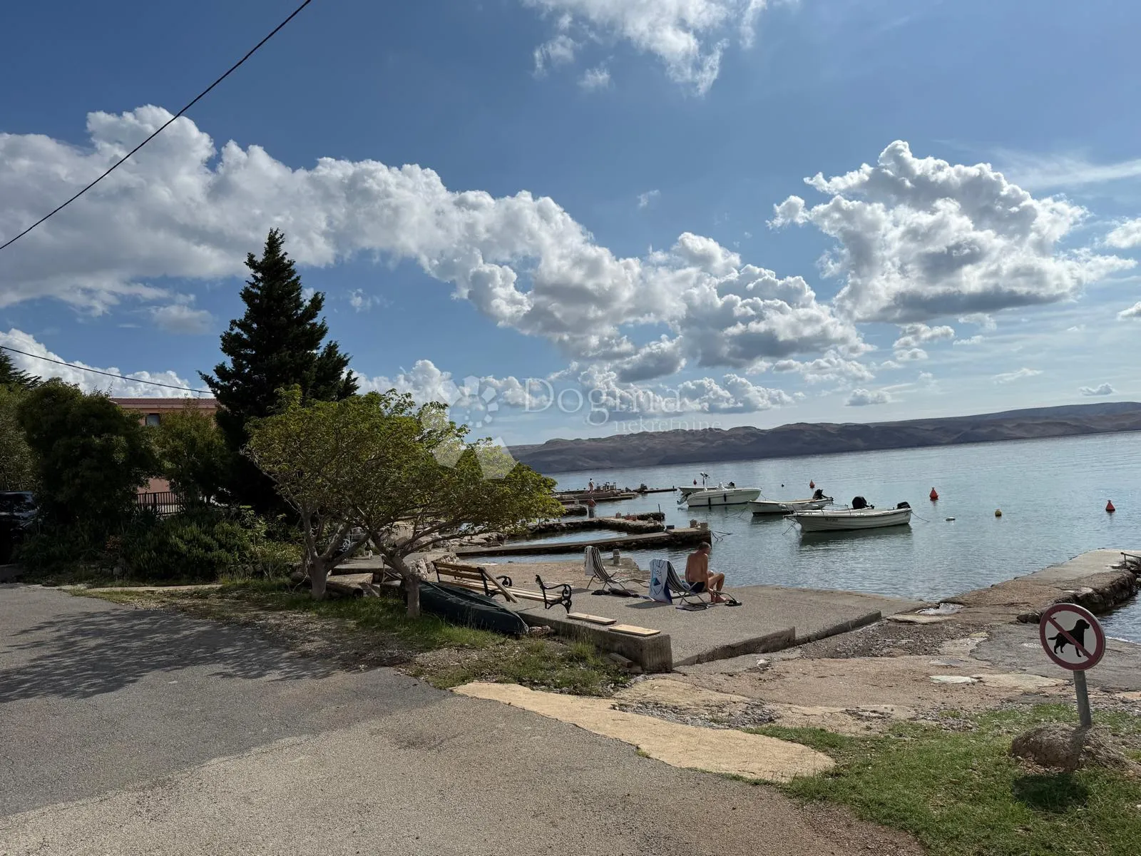 apartman s pogledom 50 m od mora - slika 26