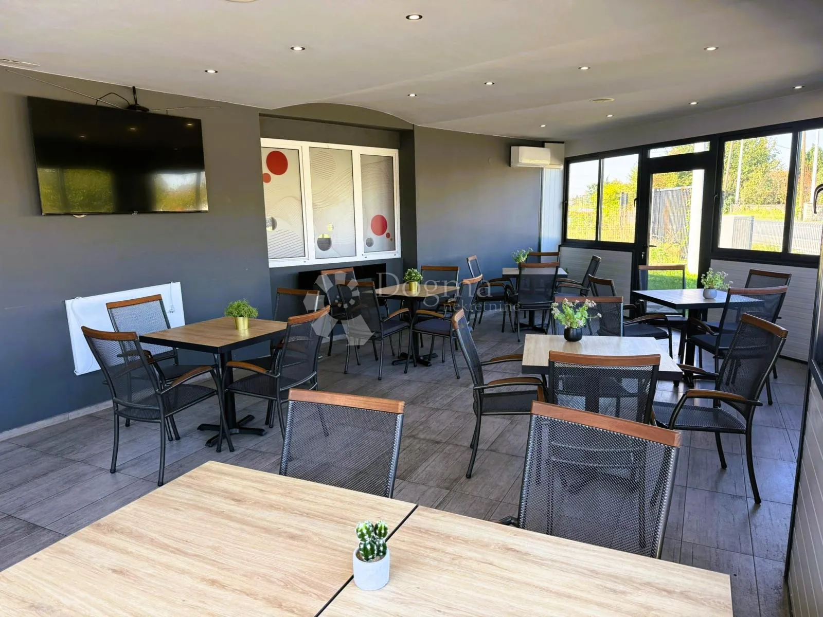 restoran, pizzeria ili event dvorana? ovaj prostor ima sve što trebate! - slika 13