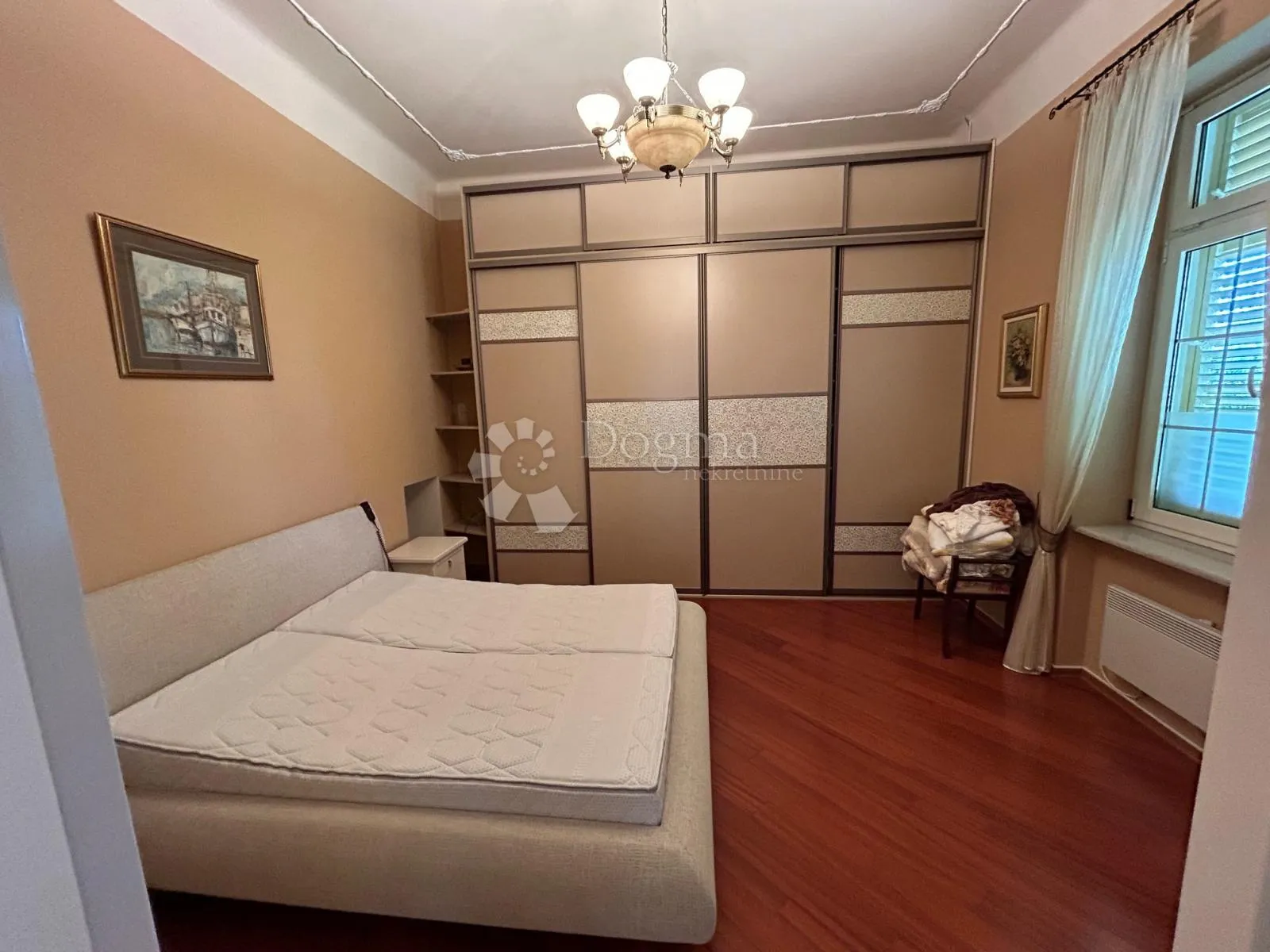 za poslovne ljude, apartman u vili uz more ! - slika 3