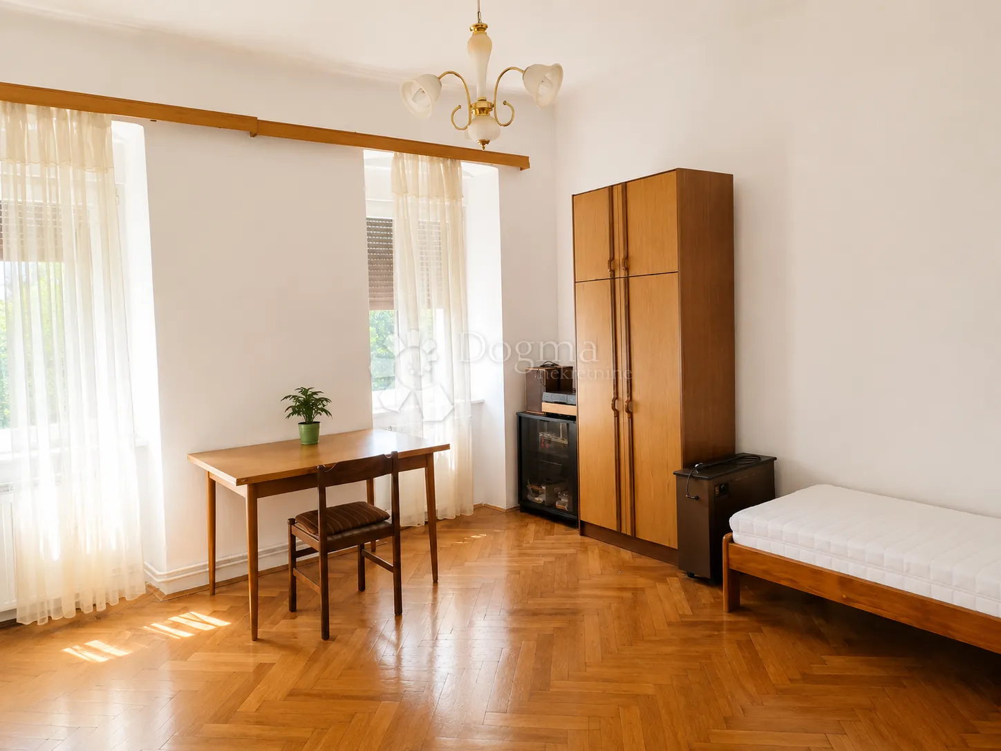 prostran studentski stan za najam – 95 m², podmurvice - slika 10